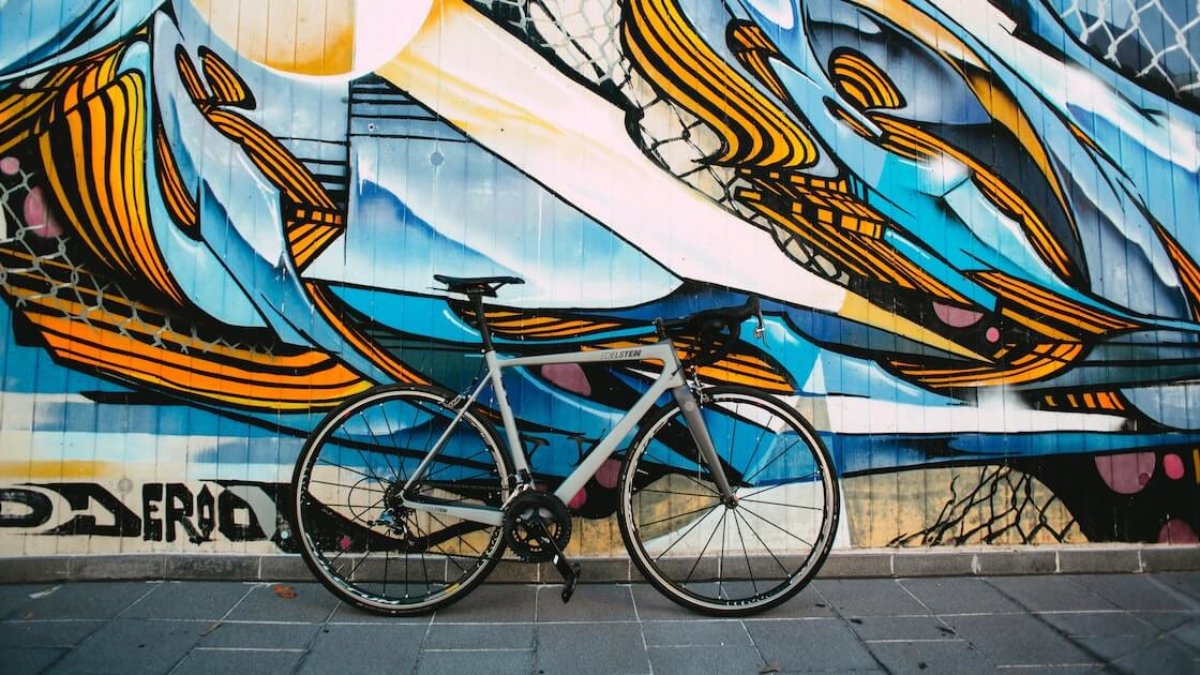 8 Best Road Bikes for Beginners in 2022 