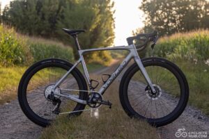 Best Chinese gravel bike frames: My YOELEO G21 Altera Chinese gravel bike build on a gravel road.