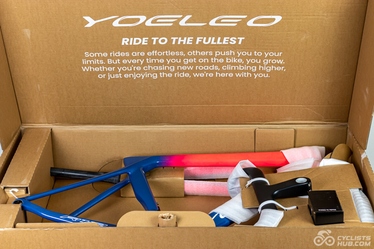 YOELEO R12 2022 box.