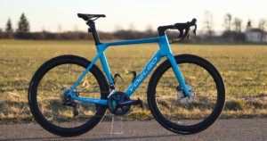 YOELEO R12 Complete bike review: R12 with Shimano Ultegra Di2 groupset