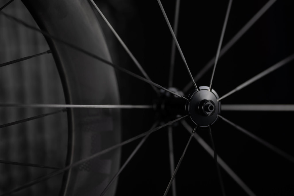 Lún HYPER 2023 - front hub detail 2