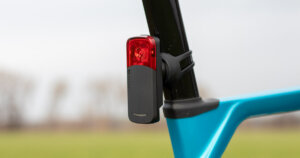 Bryton Gardia R300 review: Gardia R300 on my road bike.