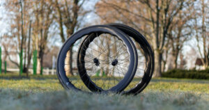 Farsports Wave 45/50mm wheels review: Wheels shot in the park