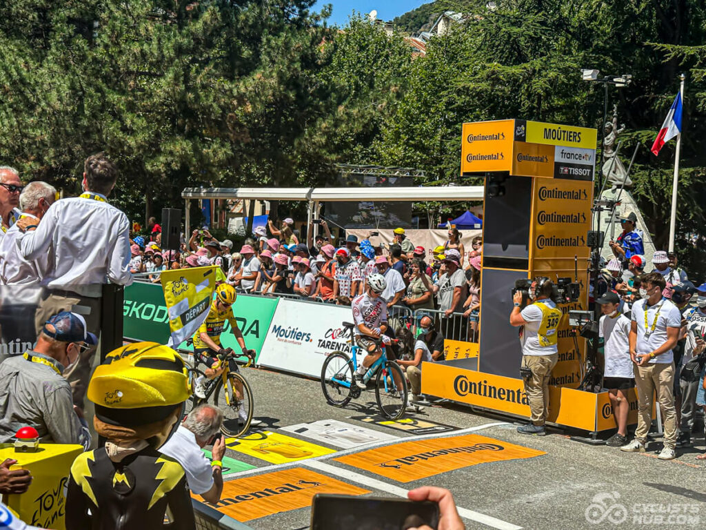 Jonas Vingegaard and Felix Gall waiting in Moutiers for the Grand Depart.
