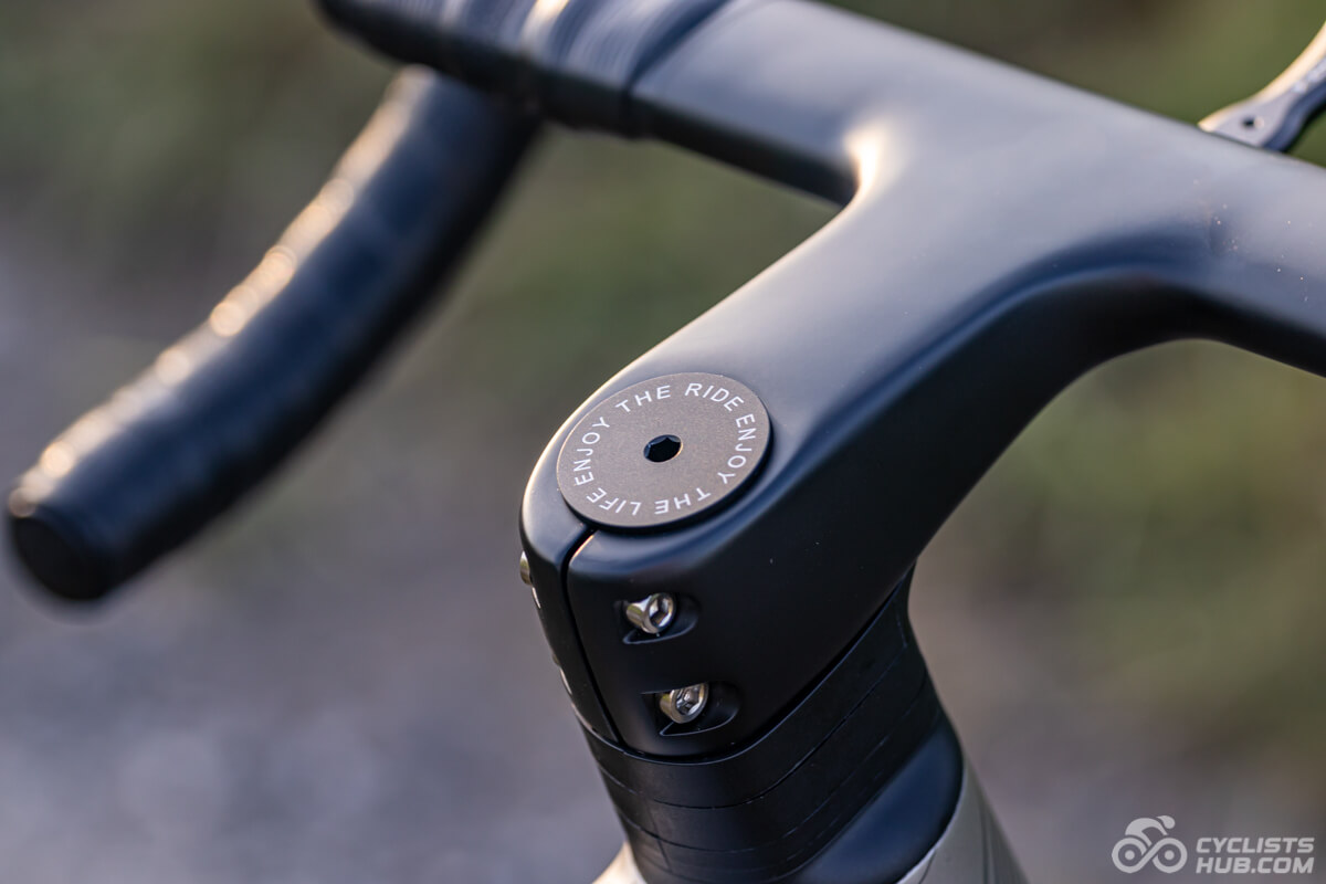 YOELEO G21 Altera headset cap.