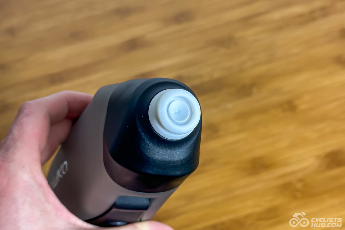 Ahyka aero bottle nozzle detail.