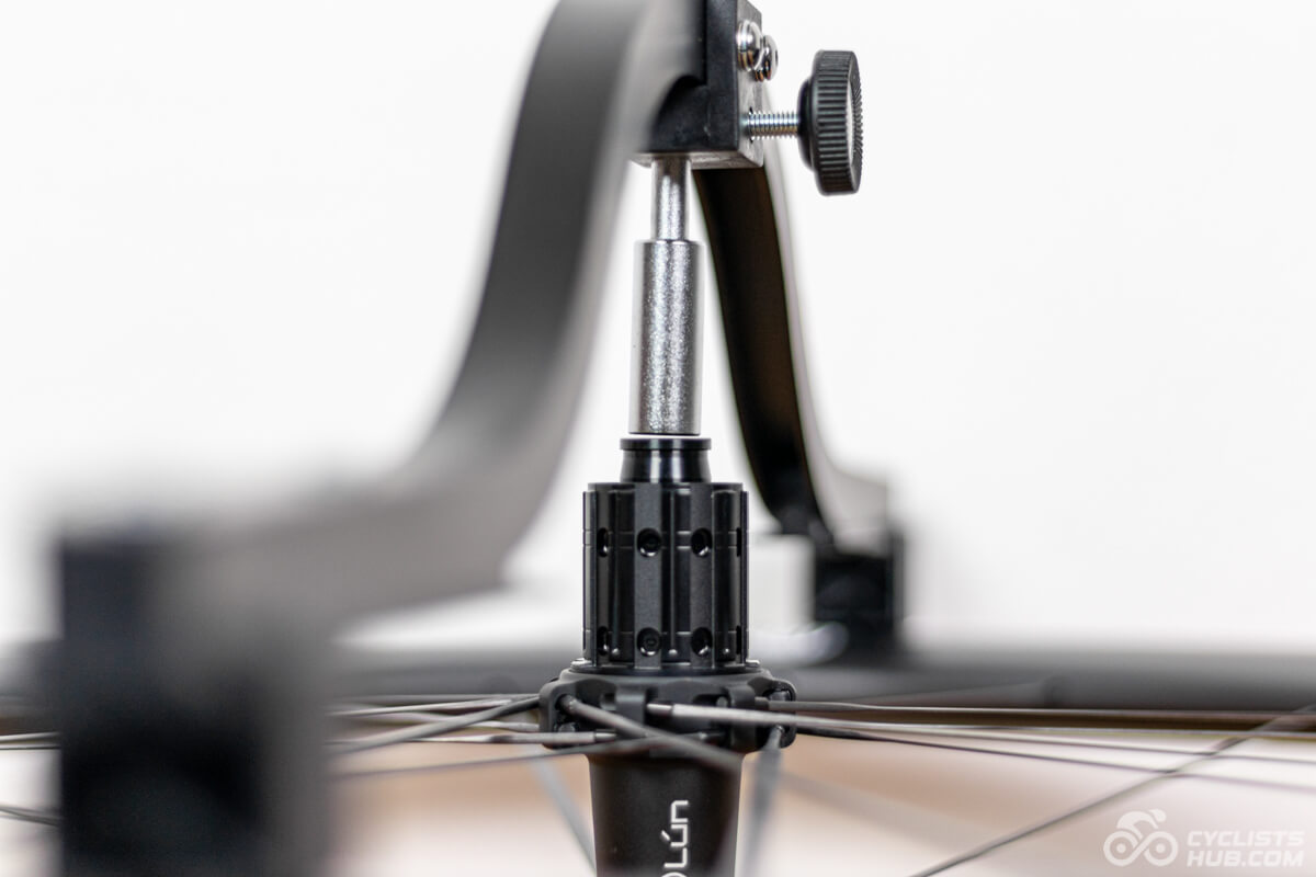 Lún HYPER 5 dishing - rear wheel right side.