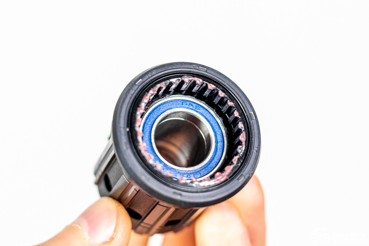 Lún HYPER 5 freehub bearings detail.