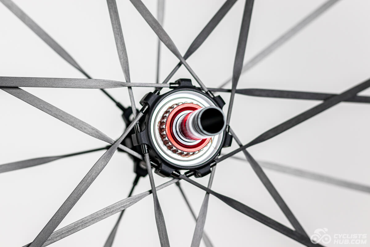 Lún HYPER 5 rear hub without the freehub body (ratchet detail).