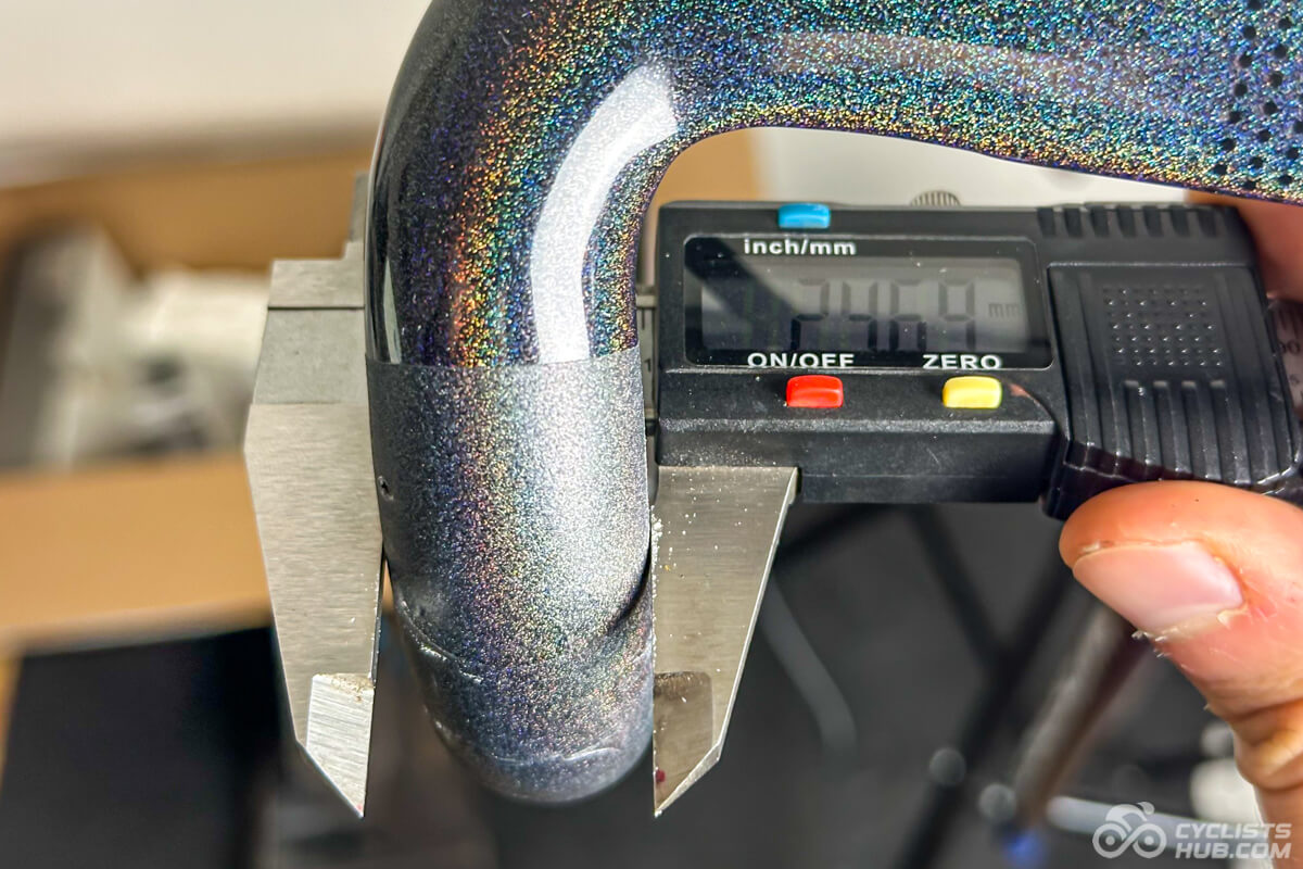 Me showing the Winspace HYPER cockpit diameter on the right side.