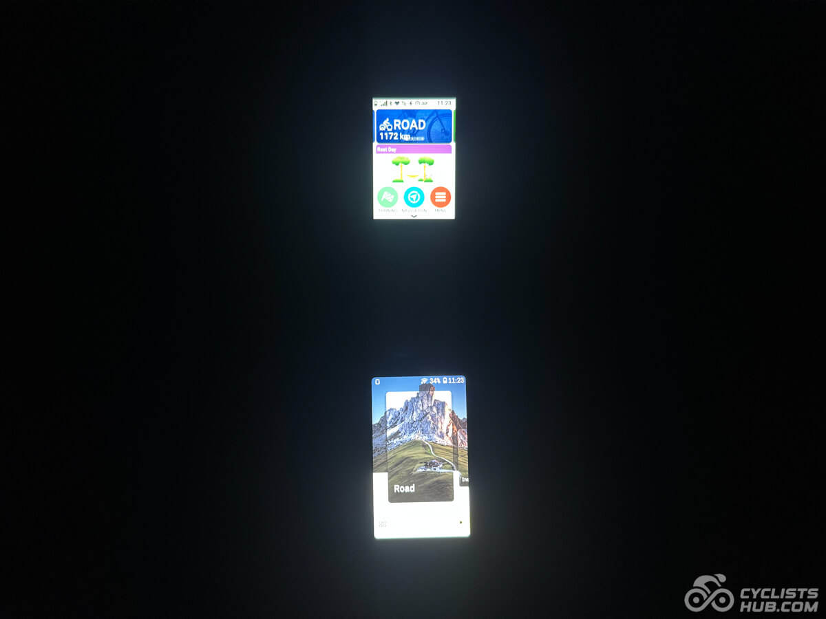 Garmin Edge 850 vs. Hammerhead Karoo 3 brightness in the dark.