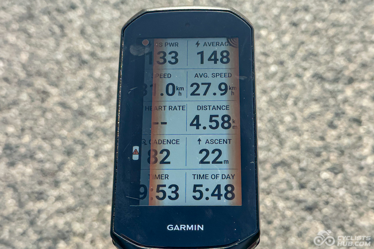 Garmin Edge 1050 showing cars detected by Garmin RearVue 820.