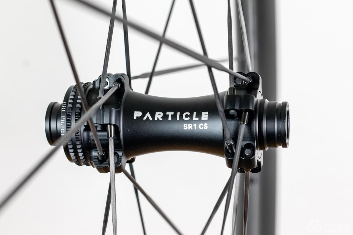Particle GCX45 front hub detail.