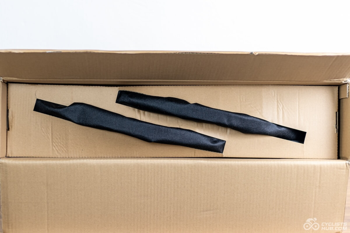 An opened Particle GCX45 box with wheels inside.