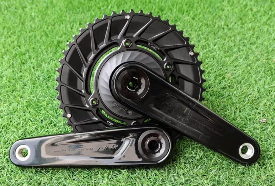 Lexon carbon cranks on an artificial grass.