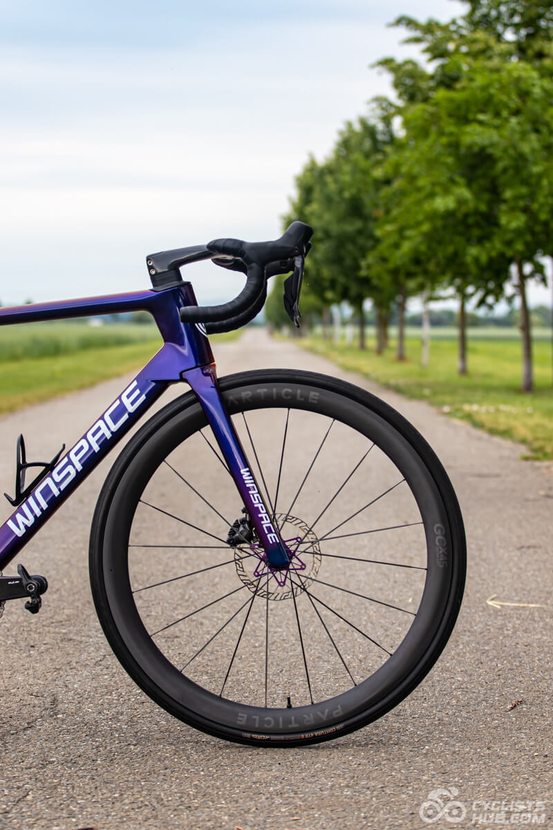 Winspace SLC5 with Particle GCX45 wheels (front wheel).