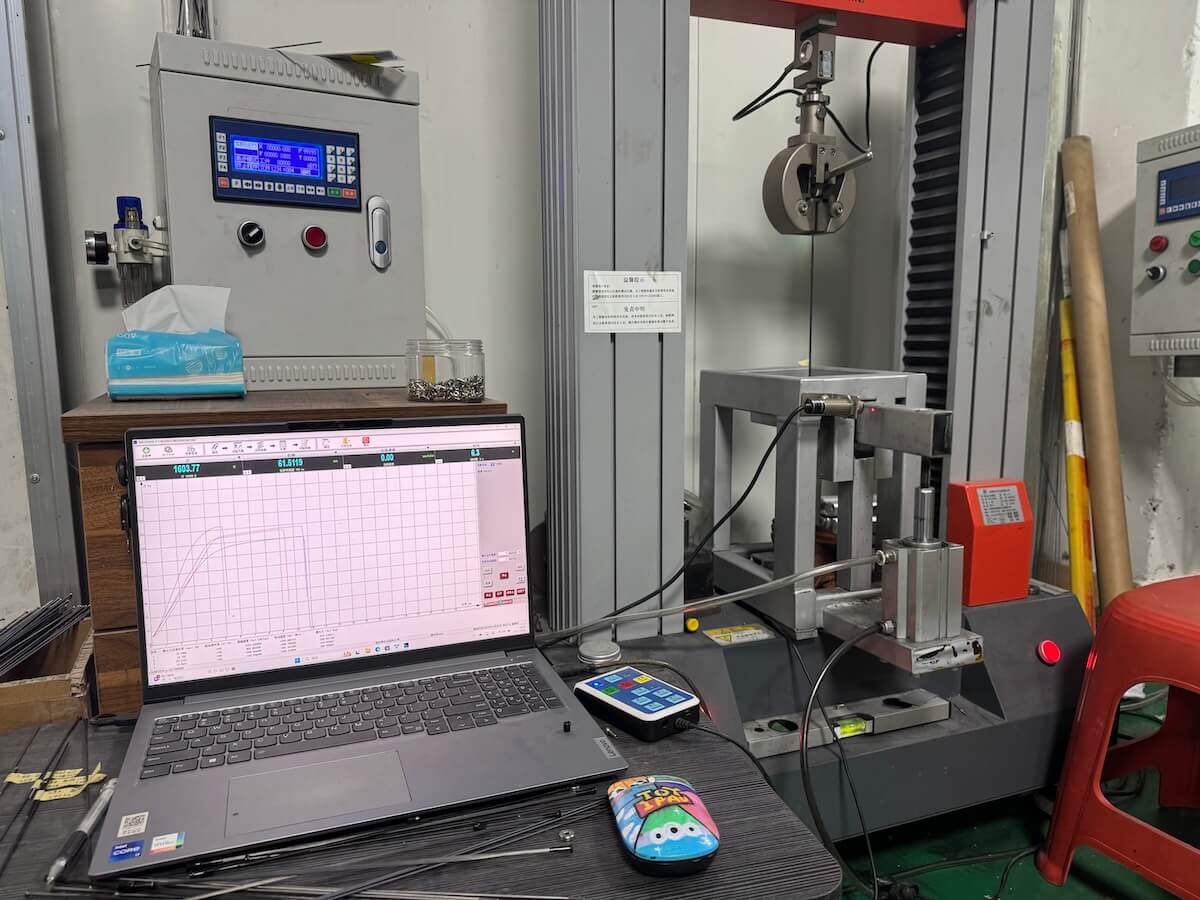 Particle Spoke Test Equipment.