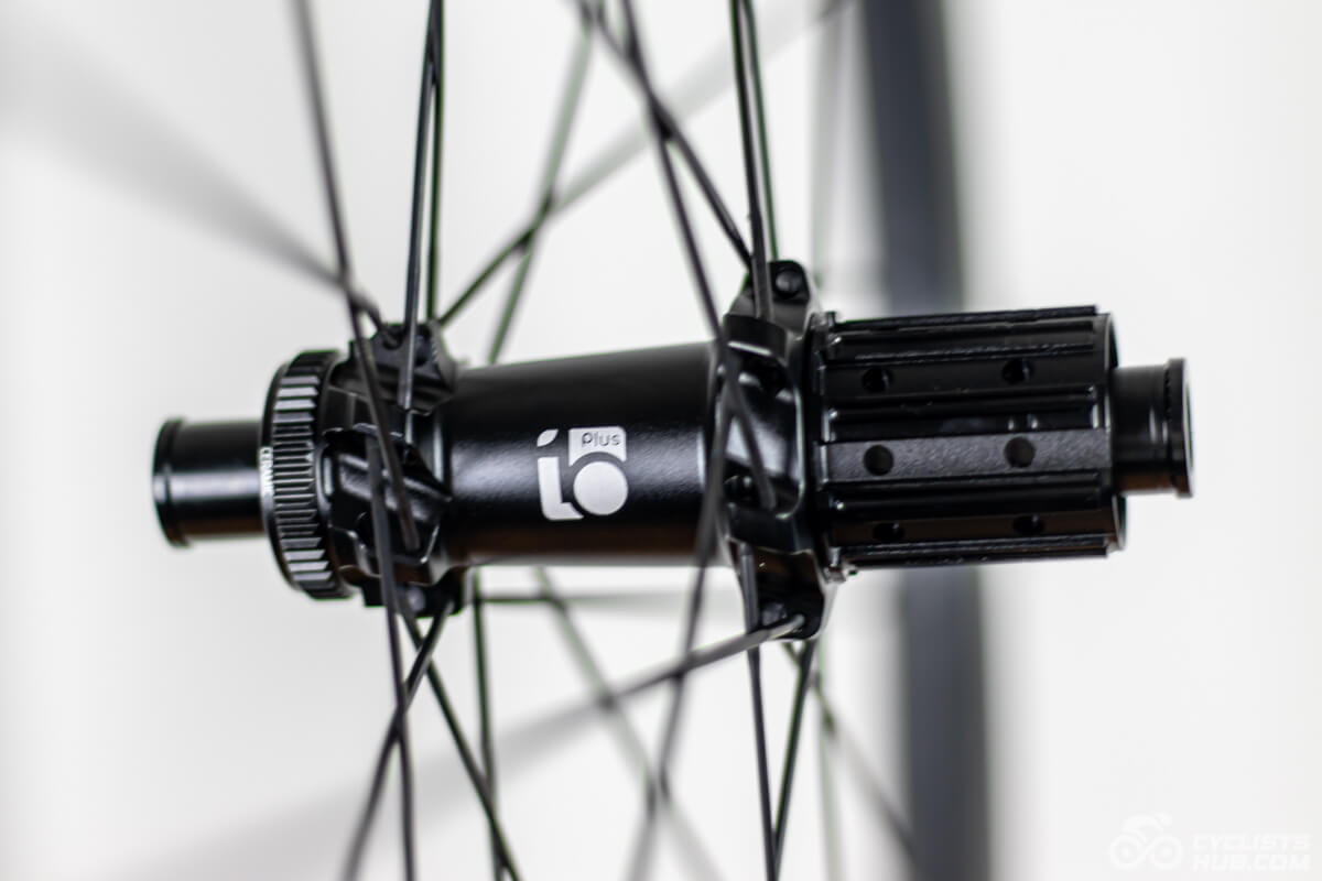 10Plus T-Series 50mm rear hub detail.