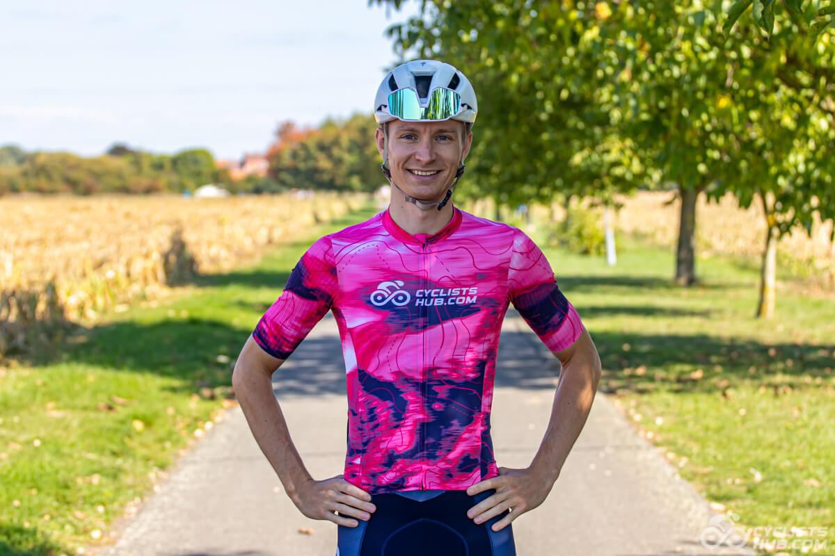 CyclistsHub.com 2026 jersey.