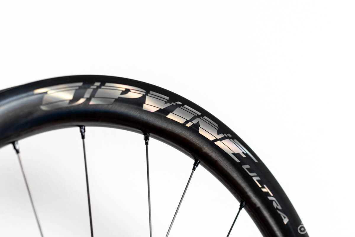 UPVINE Ultra - big logo detail.