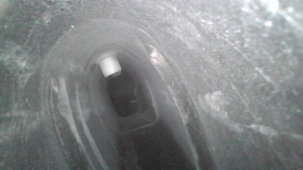 Winspace M6 from the inside - downtube.
