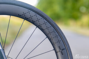 10Plus T Series 50mm review: Decal detail.